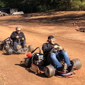 Meet your Posher, Zachary